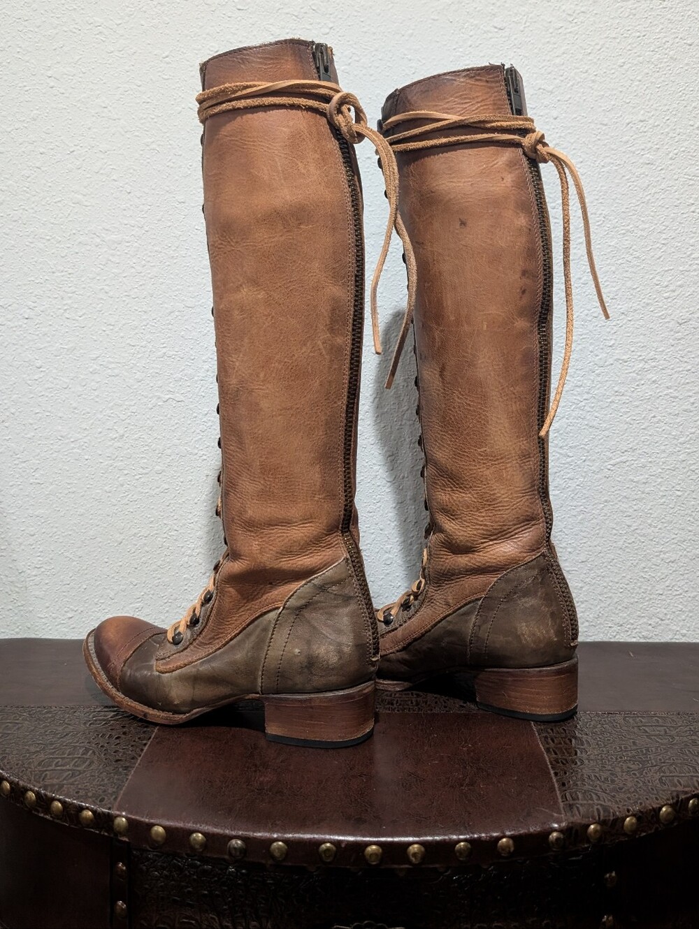 RARE Freebird Arlo Distressed Leather Lace-Up Over-The-Knee Boots Size 7 - Picture 11 of 16